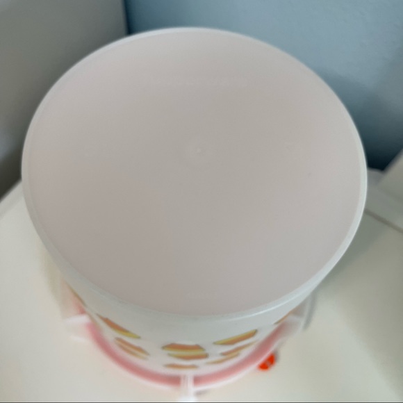 Tupperware X Large Canister Storage Contajner 8 1/2”H - Picture 6 of 10